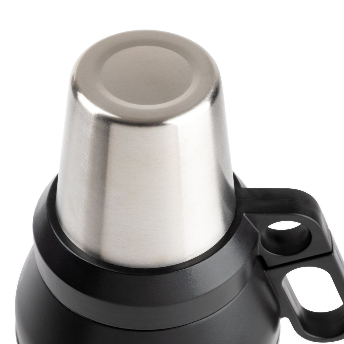 64-oz-stack-growler-w8 32701-WEB_04_0076d48d-5559-4d08-910c-361263018e65.jpg