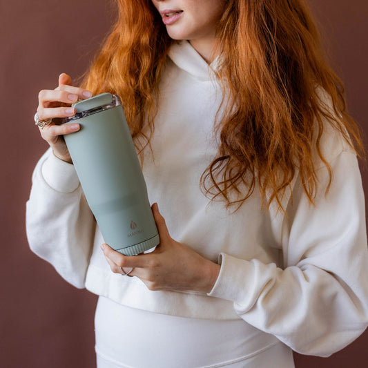 30-oz-groove-tumbler-x6 4Manna_Website_Lifestyles-17.jpg