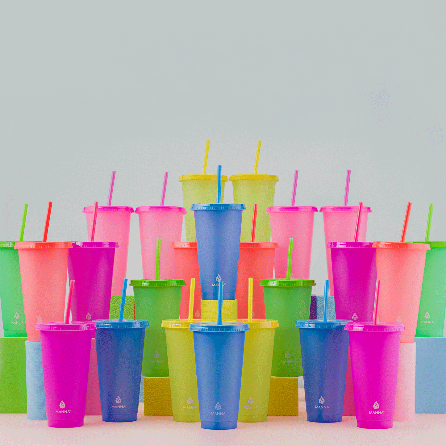 24-piece-original-color-changing-cup-set-a5 A0029811.gif